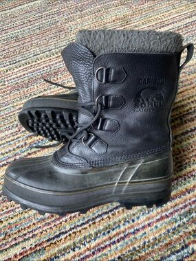 Sorel Black Caribou Heavy-Tread Waterproof Lace-Up Boots